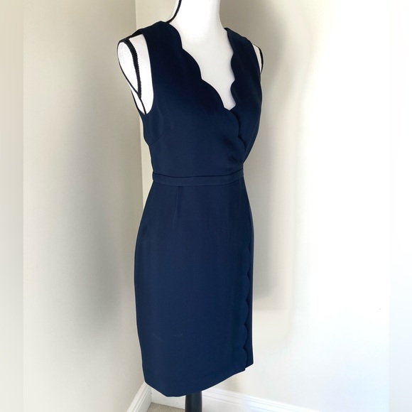 NWT J. Crew Scallop Faux Wrap Crepe Sheath Dress Size 8 - Picture 4 of 11